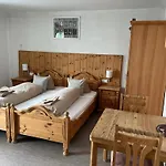 Inn Berggasthof Zur Todtnauer Huette